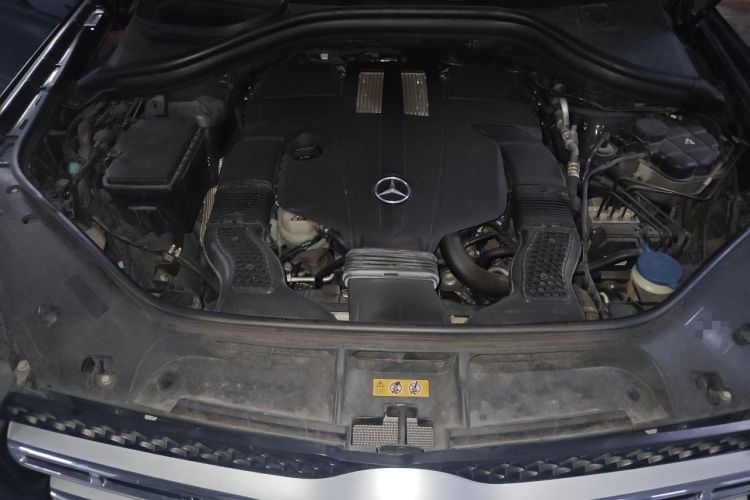 Used Mercedes-Benz GLS 2018 Refreshed GLS 400 4MATIC Dynamic Edition Engine Bay