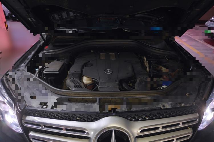 Used Mercedes-Benz GLS 2018 GLS 400 4MATIC Luxury Model Engine Bay