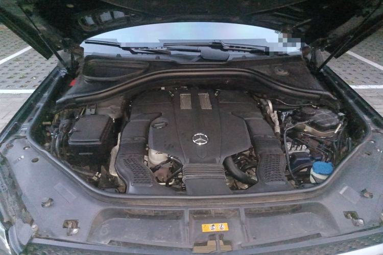 Used Mercedes-Benz GLS 2018 Refreshed GLS 400 4MATIC Dynamic Edition Engine Bay