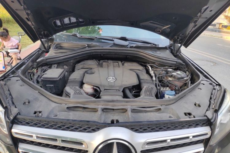 Used Mercedes-Benz GLS 2018 Restyled GLS 400 4MATIC Luxury Edition Engine Bay