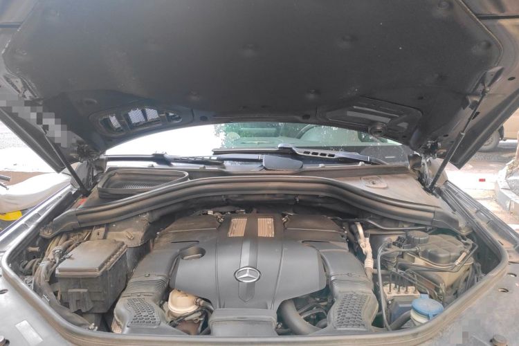 Used Mercedes-Benz GLS 2018 Facelift GLS 320 4MATIC Engine Bay