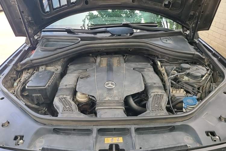 Used Mercedes-Benz GLS 2018 Restyled GLS 400 4MATIC Luxury Edition Engine Bay