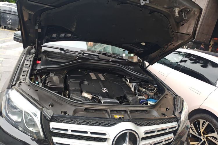 Used Mercedes-Benz GLS 2018 Facelift GLS 320 4MATIC Engine Bay