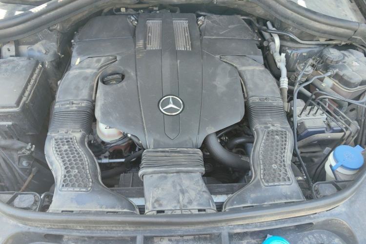 Used Mercedes-Benz GLS 2018 GLS 320 4MATIC Engine Bay