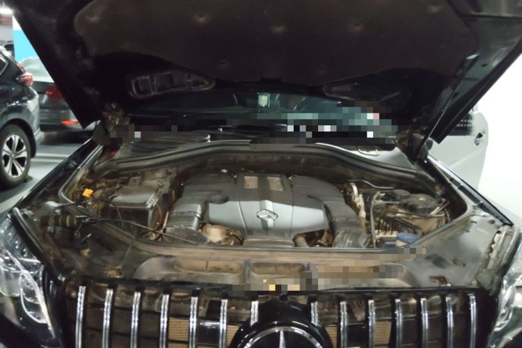 Used Mercedes-Benz GLS 2018 GLS 320 4MATIC Engine Bay