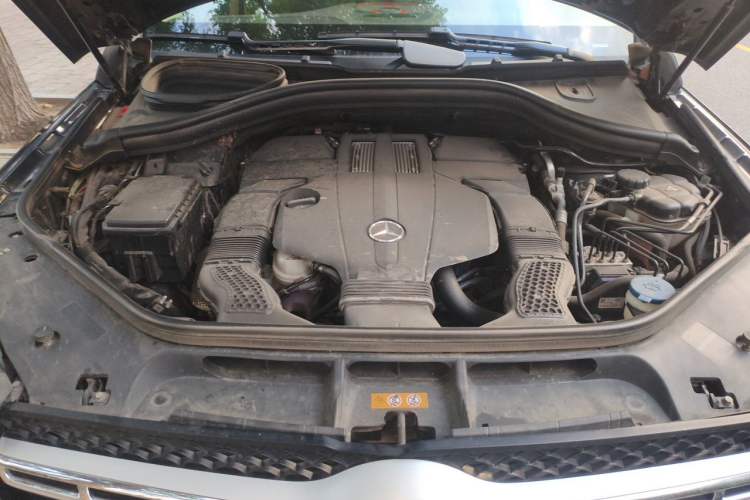 Used Mercedes-Benz GLS 2018 Refreshed GLS 400 4MATIC Dynamic Edition Engine Bay