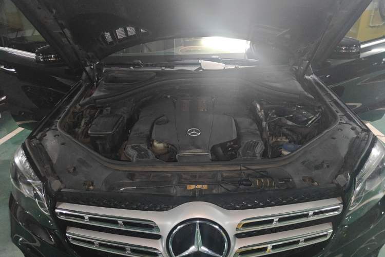Used Mercedes-Benz GLS 2018 Refreshed GLS 400 4MATIC Dynamic Edition Engine Bay