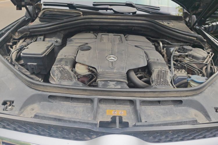 Used Mercedes-Benz GLS 2018 GLS 400 4MATIC Luxury Model Engine Bay