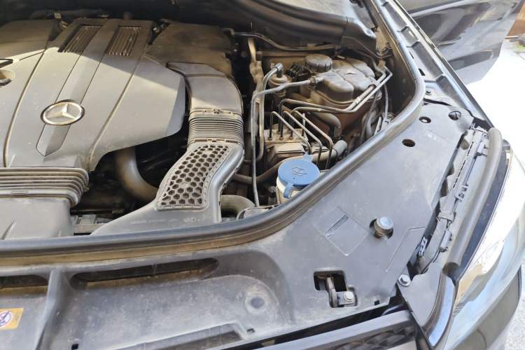 Used Mercedes-Benz GLS 2018 Refreshed GLS 400 4MATIC Dynamic Edition Engine Bay Left