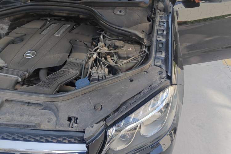 Used Mercedes-Benz GLS 2018 Facelift GLS 320 4MATIC Engine Bay Left