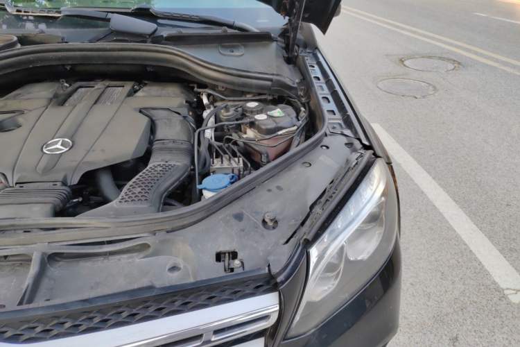 Used Mercedes-Benz GLS 2018 Restyled GLS 400 4MATIC Luxury Edition Engine Bay Left