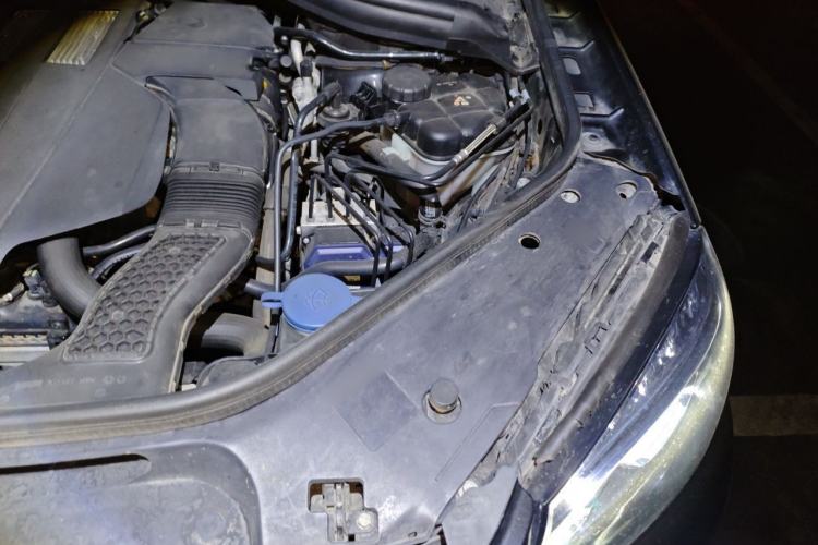 Used Mercedes-Benz GLS 2018 GLS 320 4MATIC Engine Bay Left