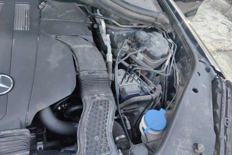 Used Mercedes-Benz GLS 2018 GLS 320 4MATIC Engine Bay Left