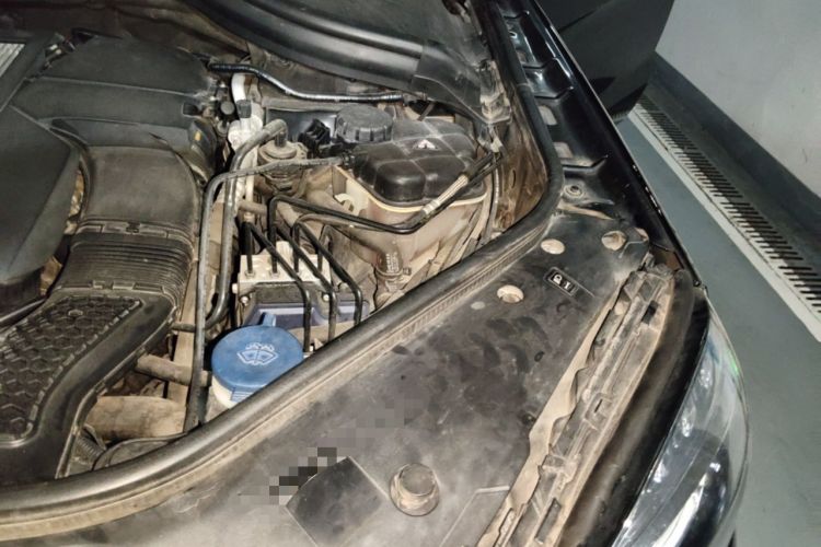 Used Mercedes-Benz GLS 2018 GLS 320 4MATIC Engine Bay Left