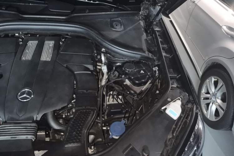 Used Mercedes-Benz GLS 2018 Refreshed GLS 400 4MATIC Dynamic Edition Engine Bay Left