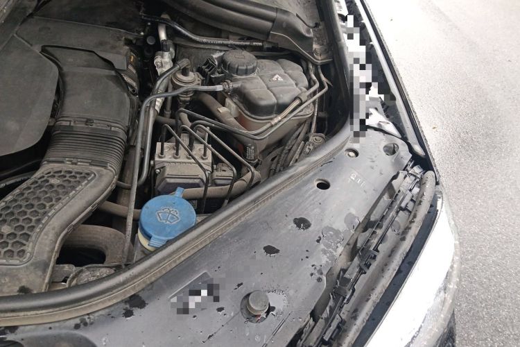 Used Mercedes-Benz GLS 2018 GLS 320 4MATIC Engine Bay Left
