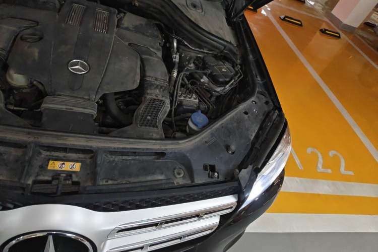 Used Mercedes-Benz GLS 2018 GLS 320 4MATIC Engine Bay Left