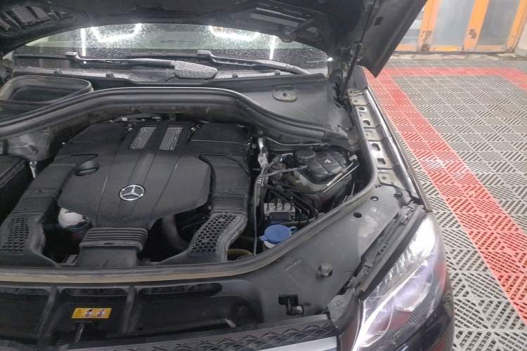 Used Mercedes-Benz GLS 2018 Facelift GLS 320 4MATIC Engine Bay Left