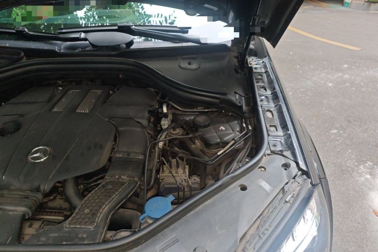 Used Mercedes-Benz GLS 2018 GLS 400 4MATIC Luxury Model Engine Bay Left