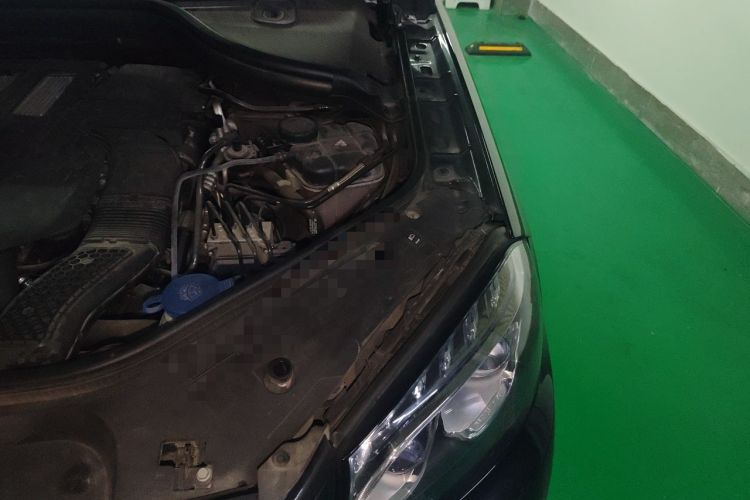 Used Mercedes-Benz GLS 2018 GLS 320 4MATIC Engine Bay Left