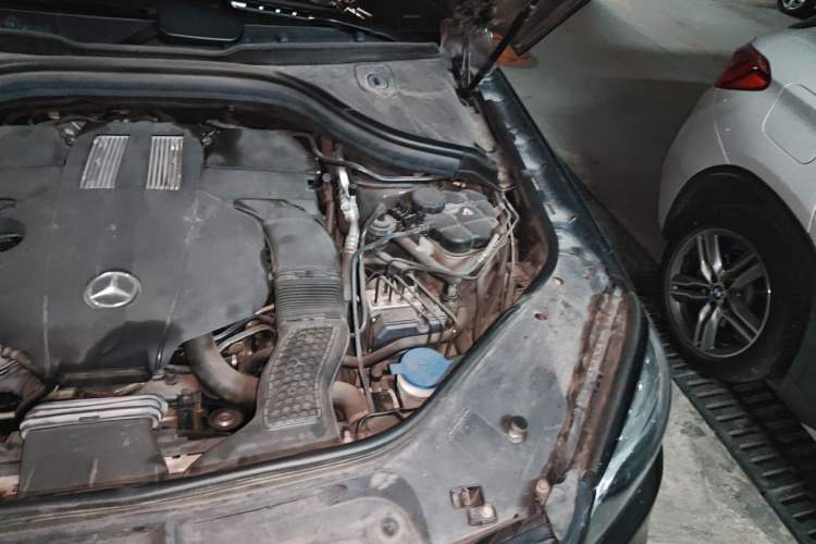 Used Mercedes-Benz GLS 2018 Refreshed GLS 400 4MATIC Dynamic Edition Engine Bay Left