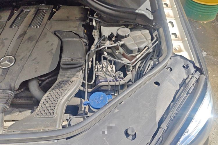 Used Mercedes-Benz GLS 2018 GLS 400 4MATIC Dynamic Model Engine Bay Left