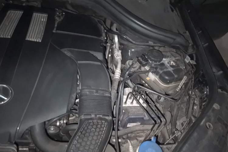 Used Mercedes-Benz GLS 2018 Facelift GLS 320 4MATIC Engine Bay Left
