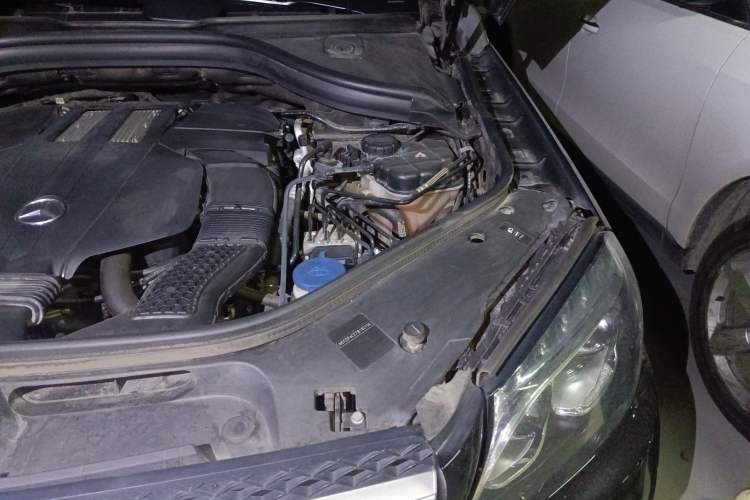 Used Mercedes-Benz GLS 2018 Facelift GLS 320 4MATIC Engine Bay Left