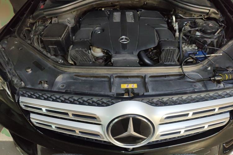 Used Mercedes-Benz GLS 2018 Refreshed GLS 400 4MATIC Dynamic Edition Engine Bay