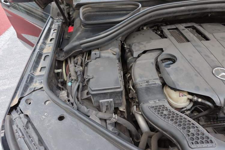 Used Mercedes-Benz GLS 2018 GLS 400 4MATIC Luxury Model Engine Bay Right