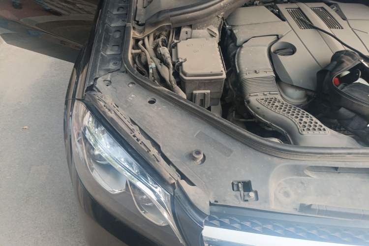 Used Mercedes-Benz GLS 2018 Refreshed GLS 400 4MATIC Dynamic Edition Engine Bay Right