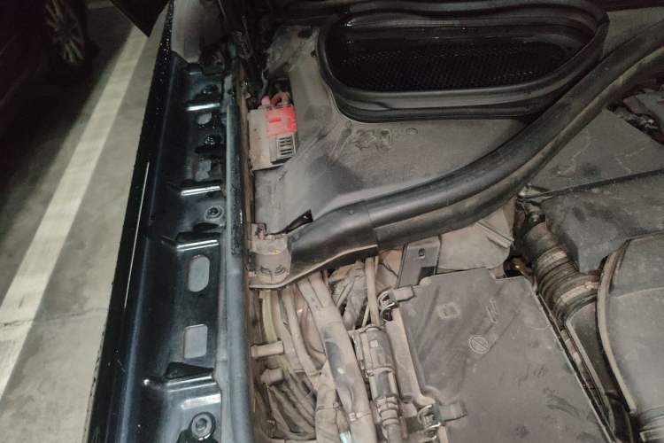 Used Mercedes-Benz GLS 2018 Facelift GLS 320 4MATIC Engine Bay Right