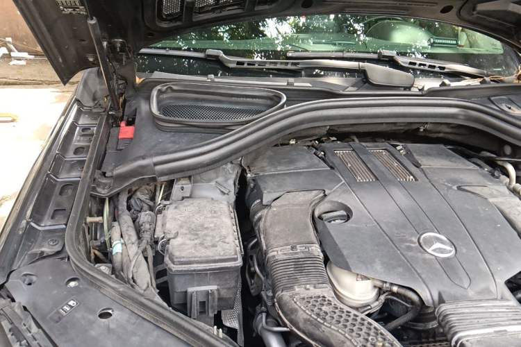 Used Mercedes-Benz GLS 2018 Facelift GLS 320 4MATIC Engine Bay Right