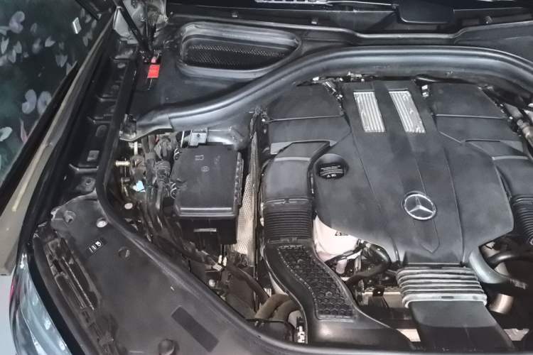 Used Mercedes-Benz GLS 2018 Refreshed GLS 400 4MATIC Dynamic Edition Engine Bay Right