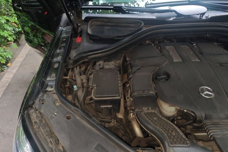 Used Mercedes-Benz GLS 2018 GLS 400 4MATIC Luxury Model Engine Bay Right