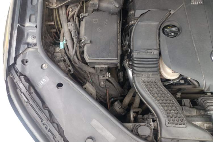Used Mercedes-Benz GLS 2018 GLS 400 4MATIC Dynamic Model Engine Bay Right