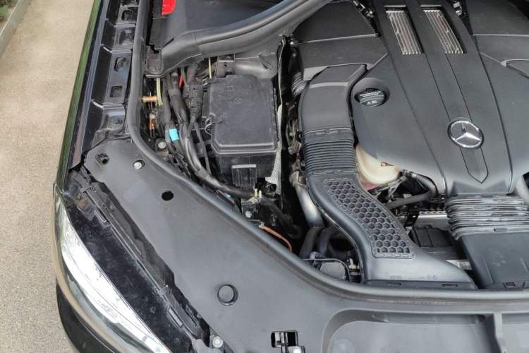 Used Mercedes-Benz GLS 2018 Facelift GLS 320 4MATIC Engine Bay Right