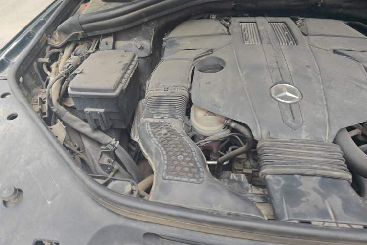 Used Mercedes-Benz GLS 2018 GLS 400 4MATIC Luxury Model Engine Bay Right