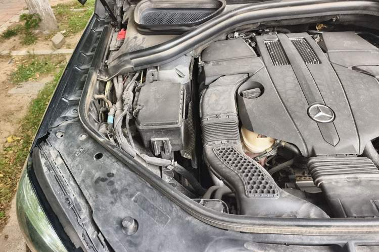 Used Mercedes-Benz GLS 2018 GLS 400 4MATIC Dynamic Model Engine Bay Right
