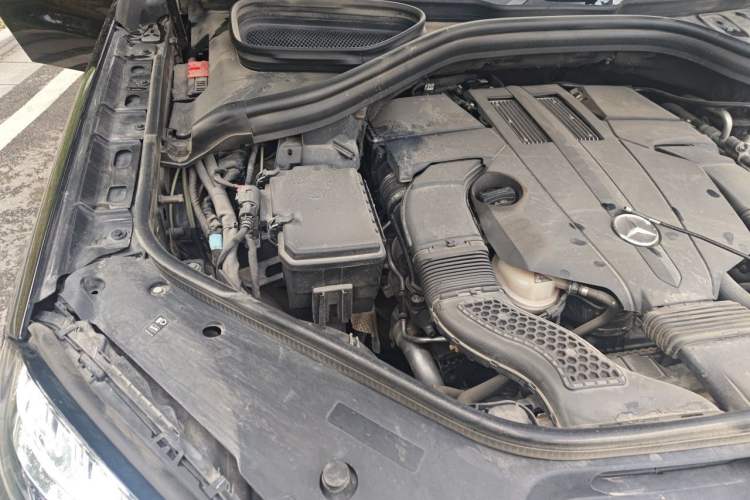 Used Mercedes-Benz GLS 2018 GLS 320 4MATIC Engine Bay Right