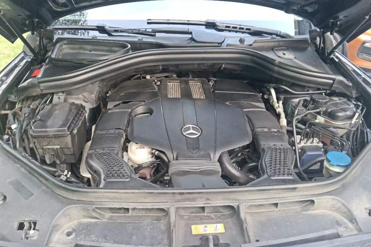 Used Mercedes-Benz GLS 2018 Refreshed GLS 400 4MATIC Dynamic Edition Engine Bay