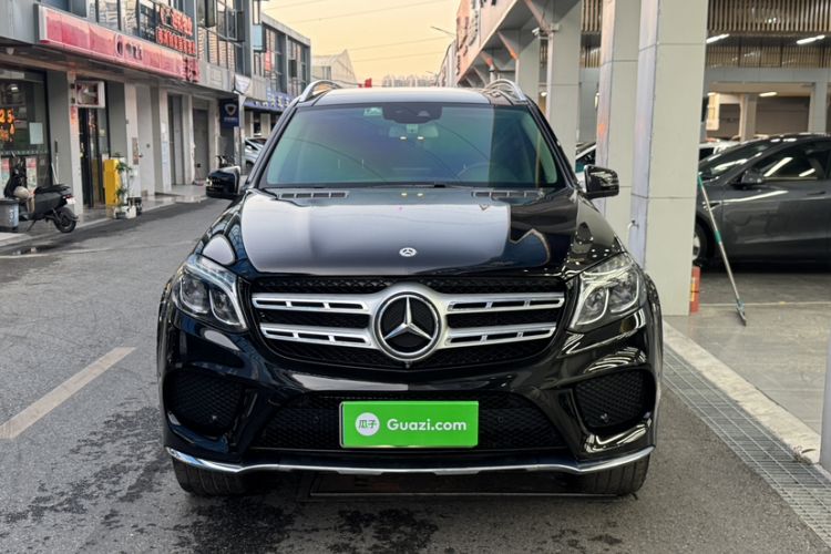 Used Mercedes-Benz GLS 2018 Refreshed GLS 400 4MATIC Dynamic Edition Exterior 1