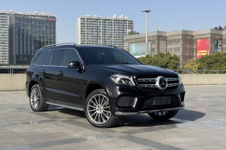 Used Mercedes-Benz GLS 2018 Facelifted GLS 500 4MATIC Exterior 2