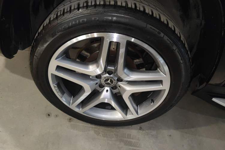 Used Mercedes-Benz GLS 2018 GLS 320 4MATIC Exterior 2