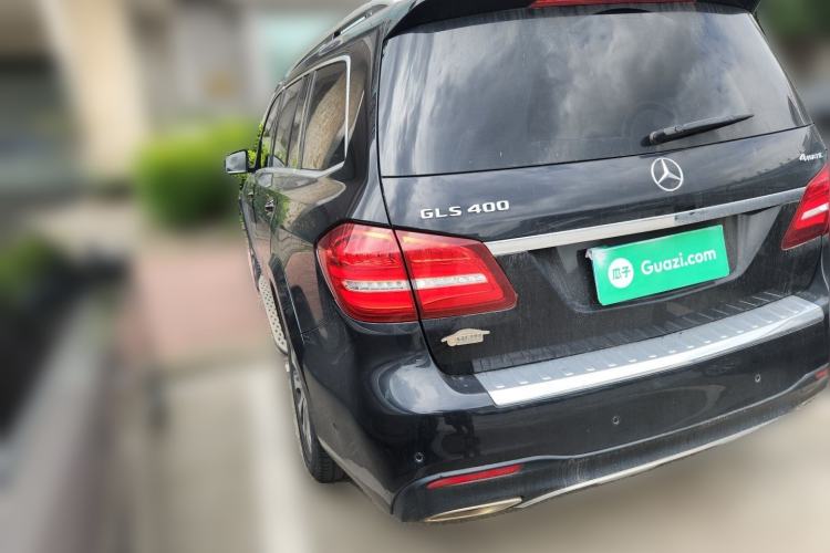 Used Mercedes-Benz GLS 2018 Refreshed GLS 400 4MATIC Dynamic Edition Exterior 3