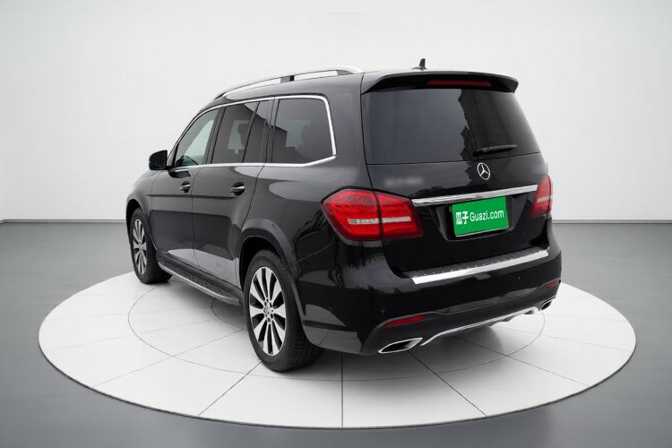 Used Mercedes-Benz GLS 2018 Refreshed GLS 400 4MATIC Dynamic Edition Exterior 3