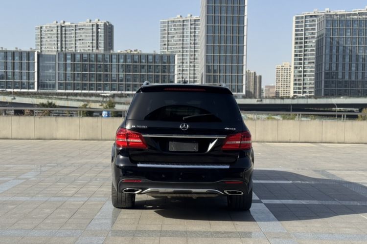 Used Mercedes-Benz GLS 2018 Facelifted GLS 500 4MATIC Exterior 4