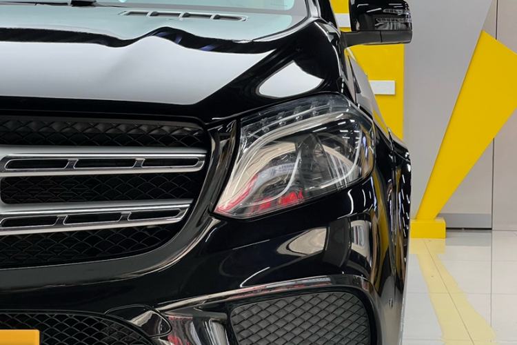 Used Mercedes-Benz GLS 2018 Refreshed GLS 400 4MATIC Dynamic Edition Exterior 6