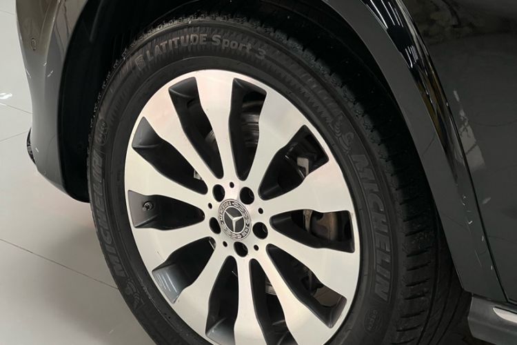 Used Mercedes-Benz GLS 2018 Refreshed GLS 400 4MATIC Dynamic Edition Exterior 7