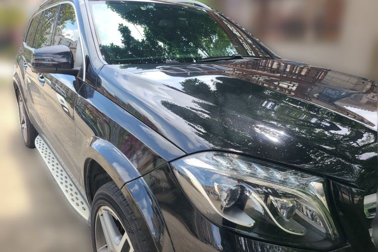 Used Mercedes-Benz GLS 2018 Restyled GLS 400 4MATIC Luxury Edition Front Right 45 Deg